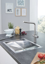 Lade das Bild in den Galerie-Viewer, GROHE Red Duo – Armatur und Boiler Größe L *inkl. Montage*