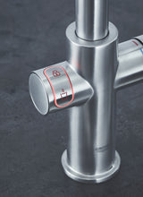 Lade das Bild in den Galerie-Viewer, GROHE Red Duo – Armatur und Boiler Größe M *inkl. Montage*