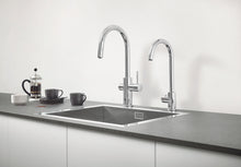 Lade das Bild in den Galerie-Viewer, GROHE Red Mono – Standventil und Boiler Größe M *inkl. Montage*